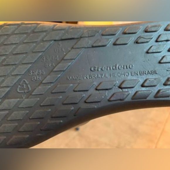 Sandals - Picture 5 of 5